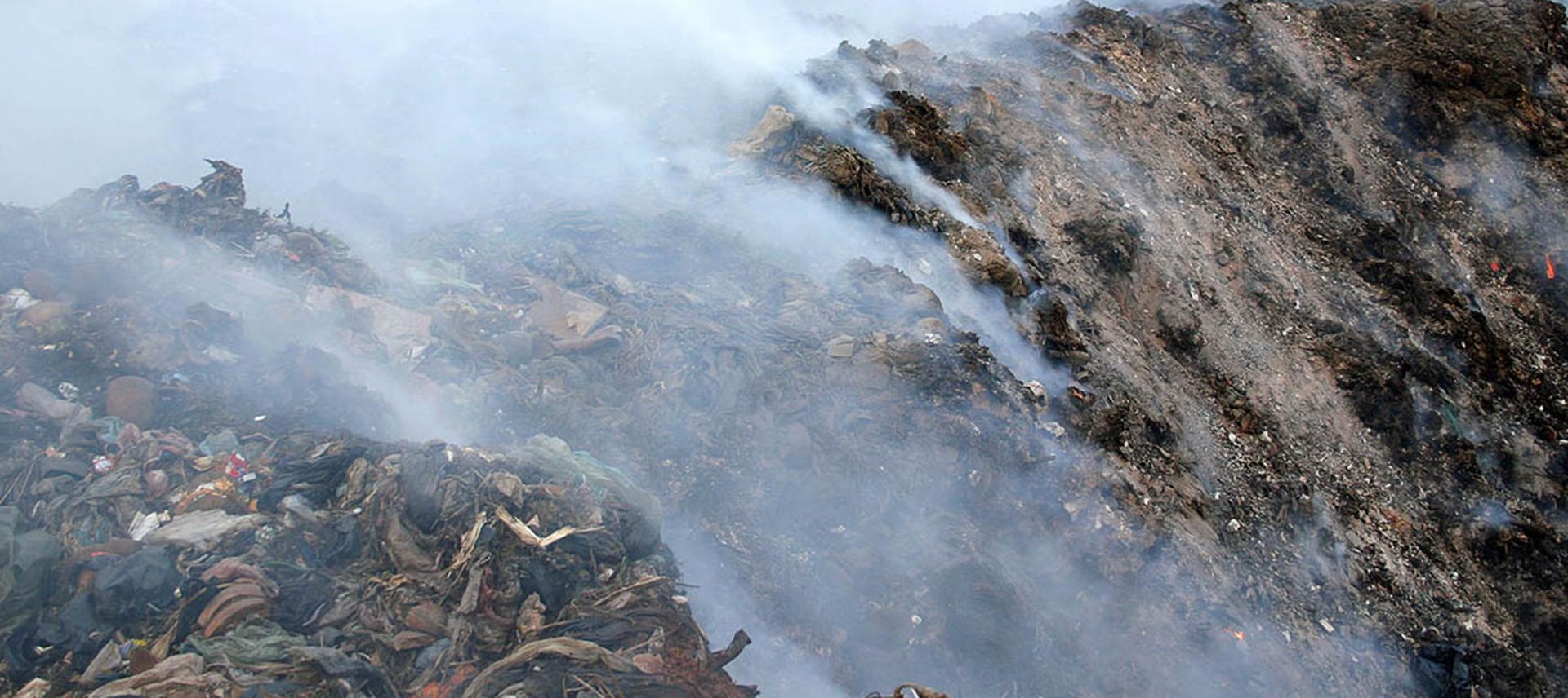 Maciej Dakowicz Landfill